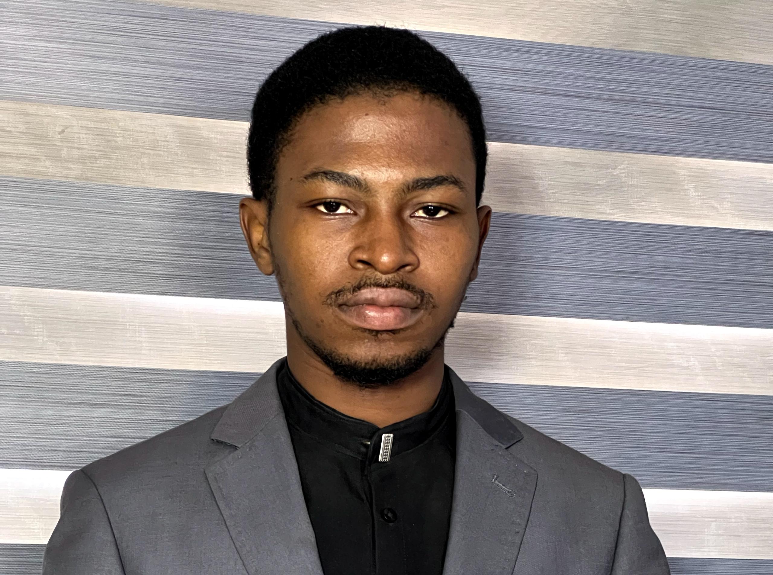 Festus Oluwatomiwa Oyelakin