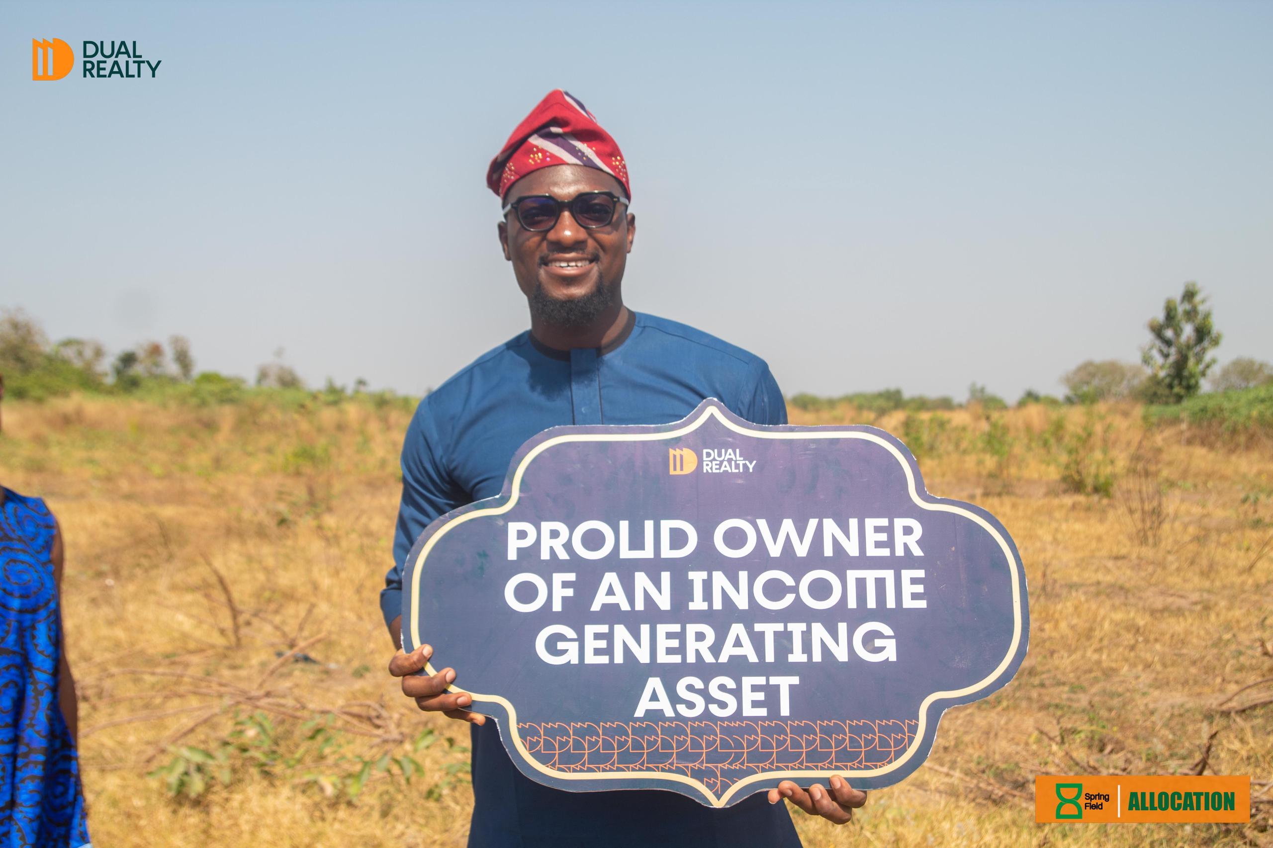 Mr.Emmanuel Oluwayomi